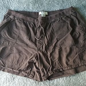 Brown shorts size 20/22w